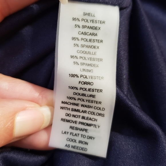 Vince Camuto Floral Print Midi Dress in Navy and Coral - Picture 9 of 11